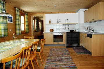 Österreich Privát Sonntag, Exterieur